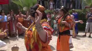 Dance traditionnel Kabyle avec ballet [upl. by Rohpotsirhc865]