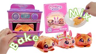 Cookeez Makery Plushie Bakery Play Oven [upl. by Florentia896]