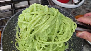 GREEN SPAGHETTI  EASY Mexican Style Green Spaghetti  Spaghetti Verde Recipe [upl. by Enoed]