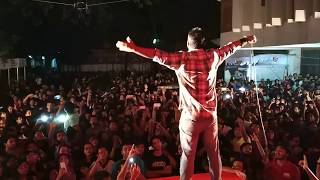 Ashes live Tamak Pata on Airtel Yolo Fest at Buet  2018 [upl. by Ettennaej]