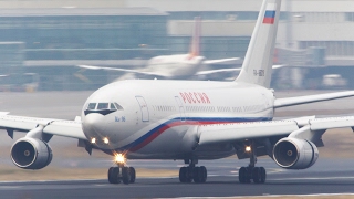 Russian Air Force One  Ilyushin IL96 LANDING in 4K [upl. by Llenej]