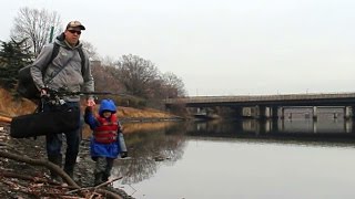 How to catch carp in a river  Carp fishing in winter [upl. by Lockwood8]