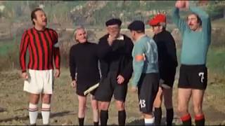 Fantozzi  Partita di calcio tra Scapoli e Ammogliati [upl. by Umont519]