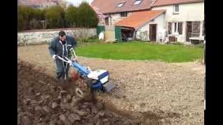 Motoculteur Staub 9500 au Labour 23032014 [upl. by Eire]