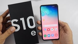 Samsung Galaxy S10e Unboxing amp Overview Compact Flagship [upl. by Sunday746]